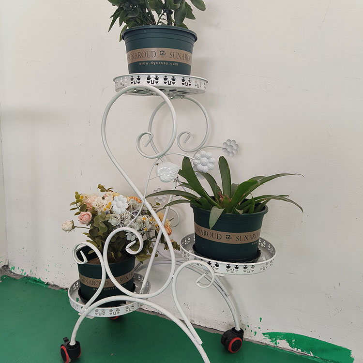 Trójwarstwowy stojak na rośliny w kształcie kwiatu