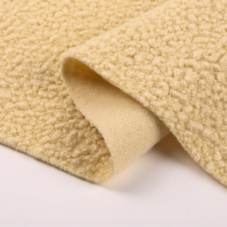Heavy-weight Woolen Blanket Fabric - 3 