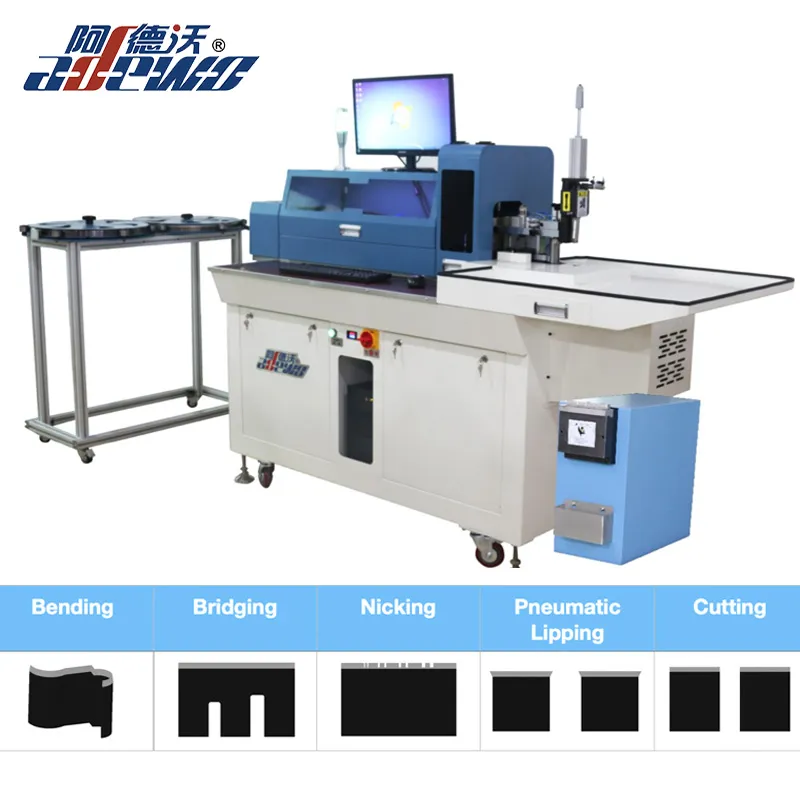 Automatische Biegemaschine mit rotierenden Matrizen und Stahlmaßstäben