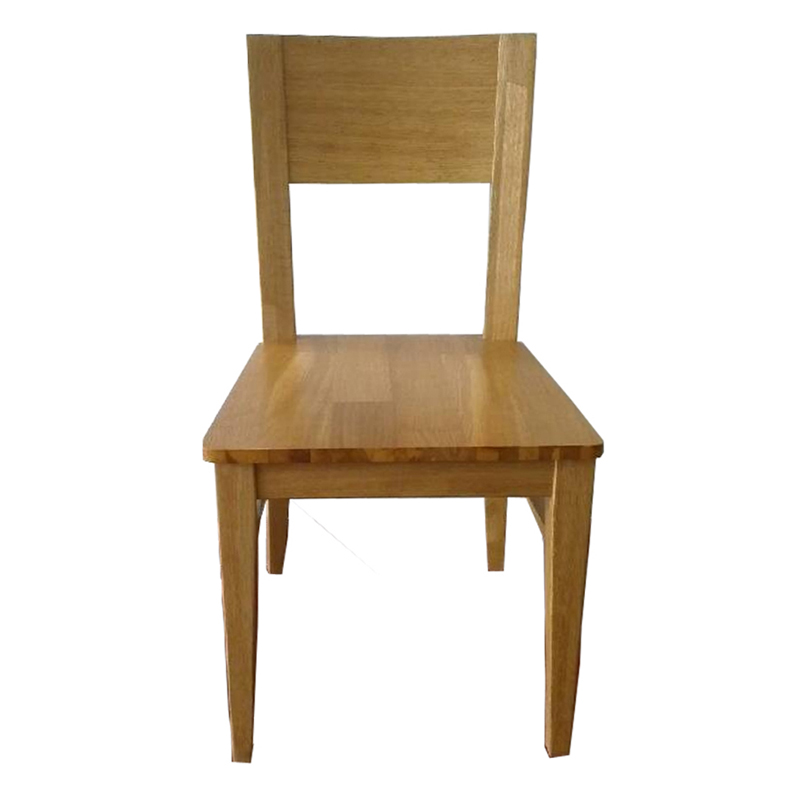 Moderná dubová jedálenská stolička