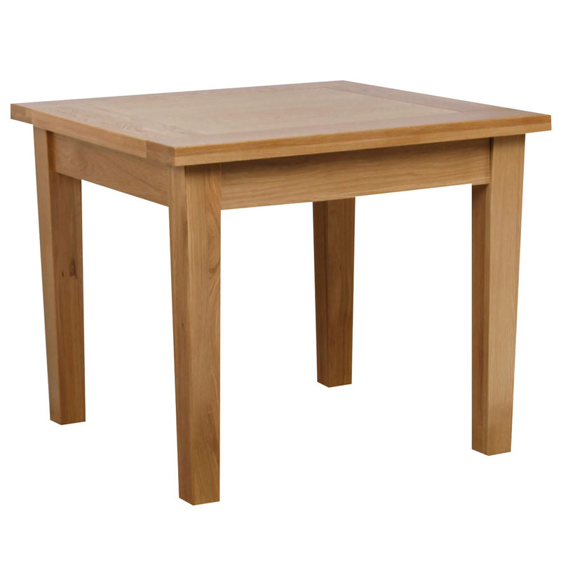 Moderný dubový štvorcový stôl