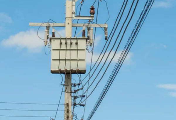 永久磁石式真空遮断器のご紹介