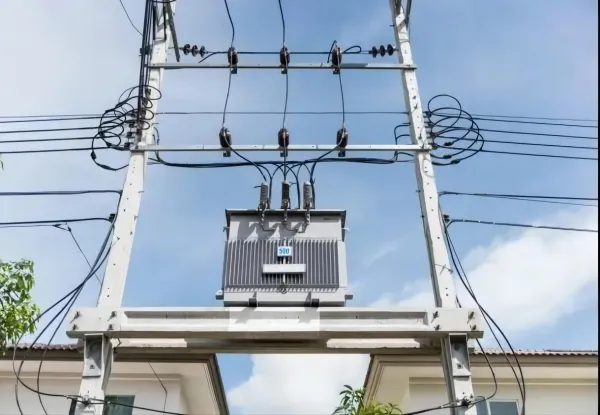 The structure and principle of transformer