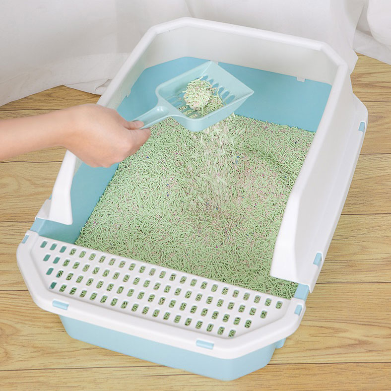 Keeping Your Home Clean and Odor-Free with a Cat Litter Box