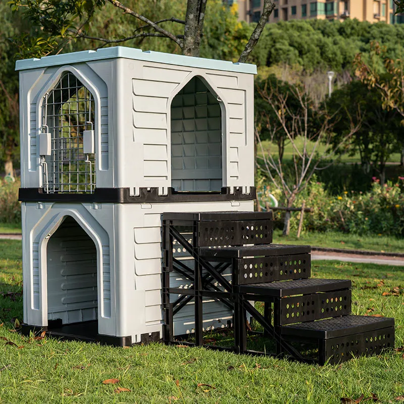 Double-decker kennel is used outdoors all seasons
