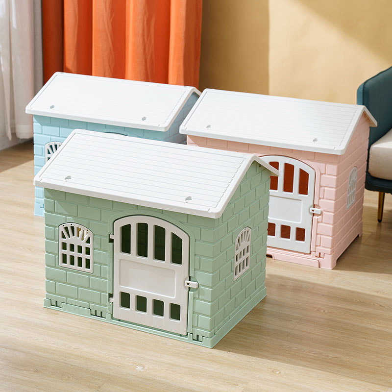 Morden Style Plastic Dog Kennel with Window