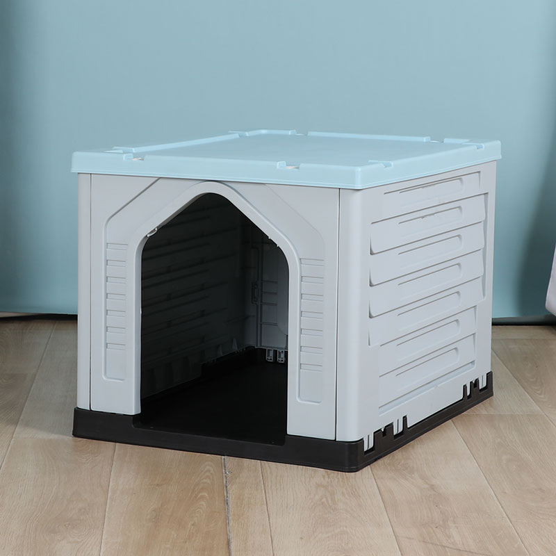 Недавно разработанная пластиковая будка для собак в помещении