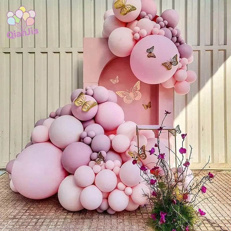 Декорация за рожден ден с балонна арка