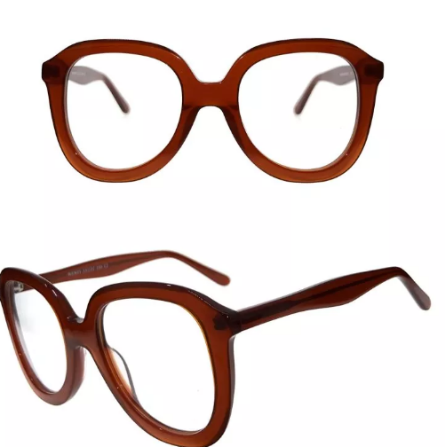 What are the little round glasses called?
