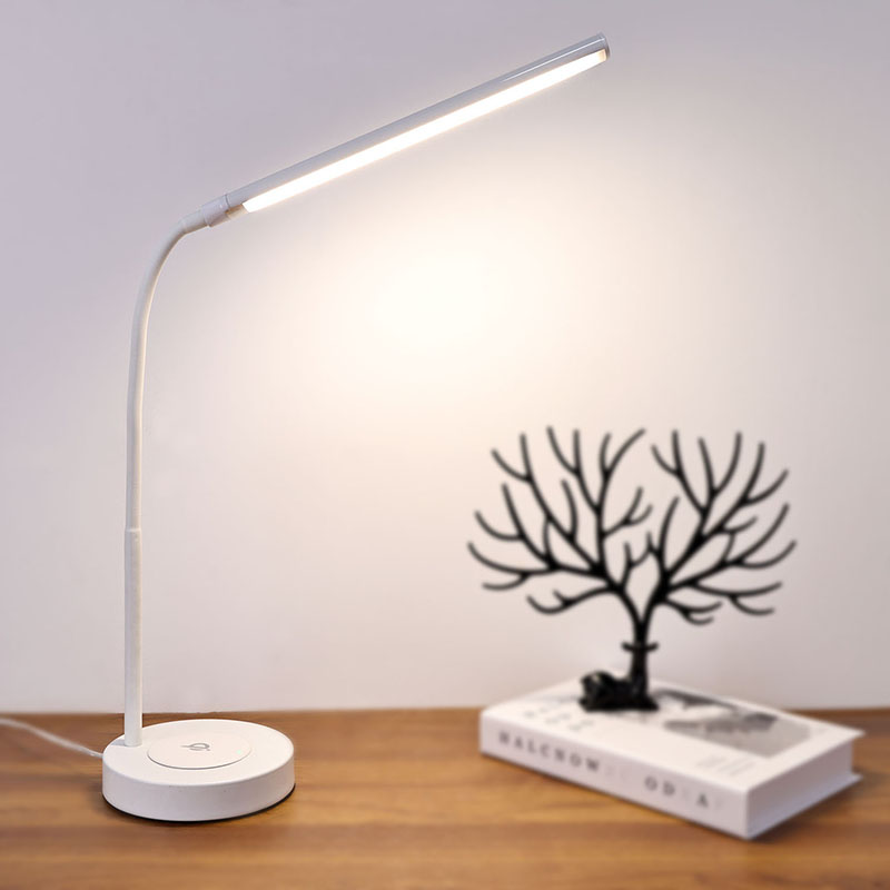Lampu Meja LED Modern Sentuh Dimmer Kecerahan Cahaya Kebaikan yang Dapat Disesuaikan Lampu Malam Lampu Meja Baca dengan Port Pengisi Daya USB
