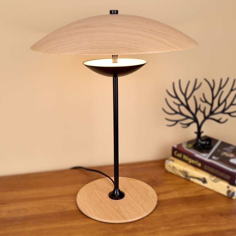 fa asztali lámpa