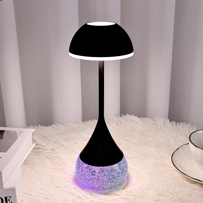 LED-bordslampa med RGB-sockel