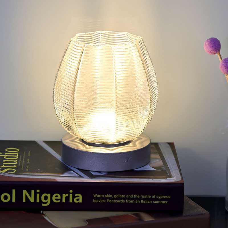Üveg ajándék asztali lámpa