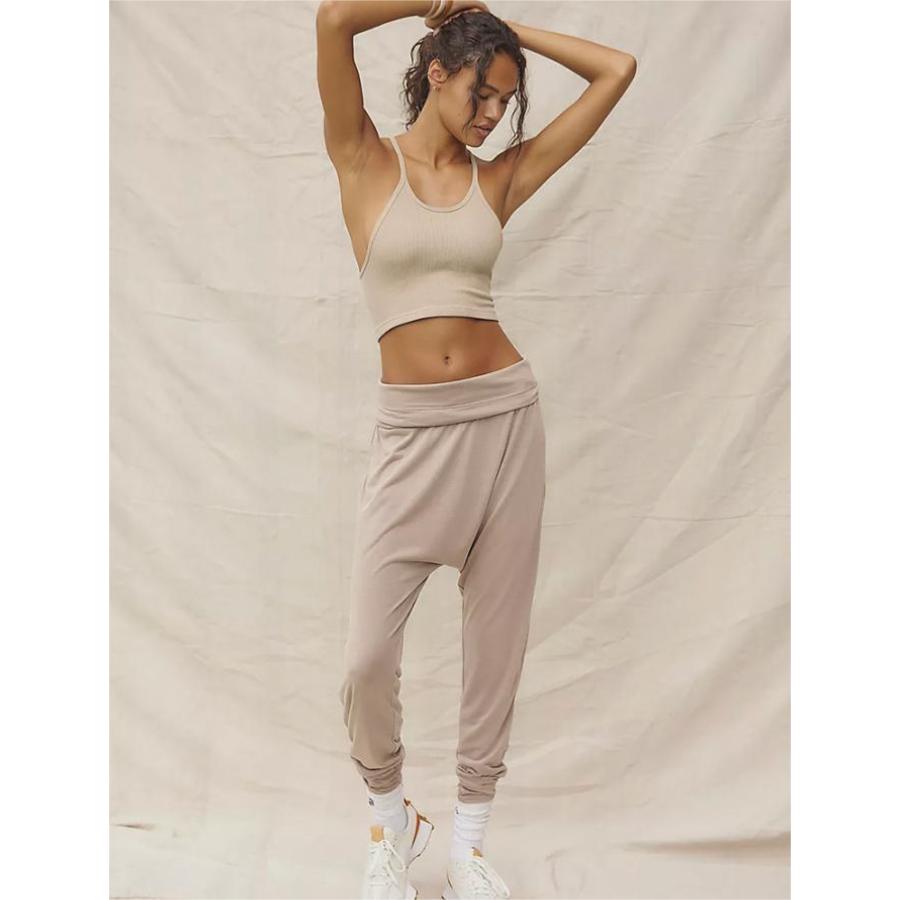 Smooth Rib of Yoga Cami: The Ultimate Comfort Wear for Your Yoga Sessions