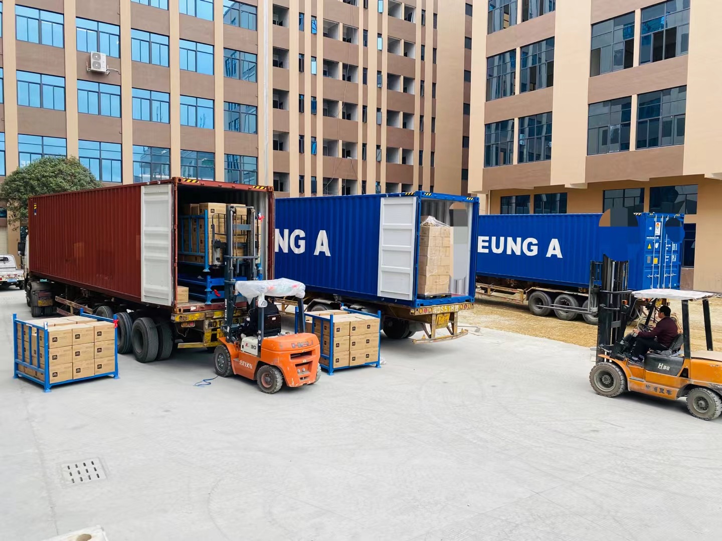 Shipment of three cabinets in the cold winter
