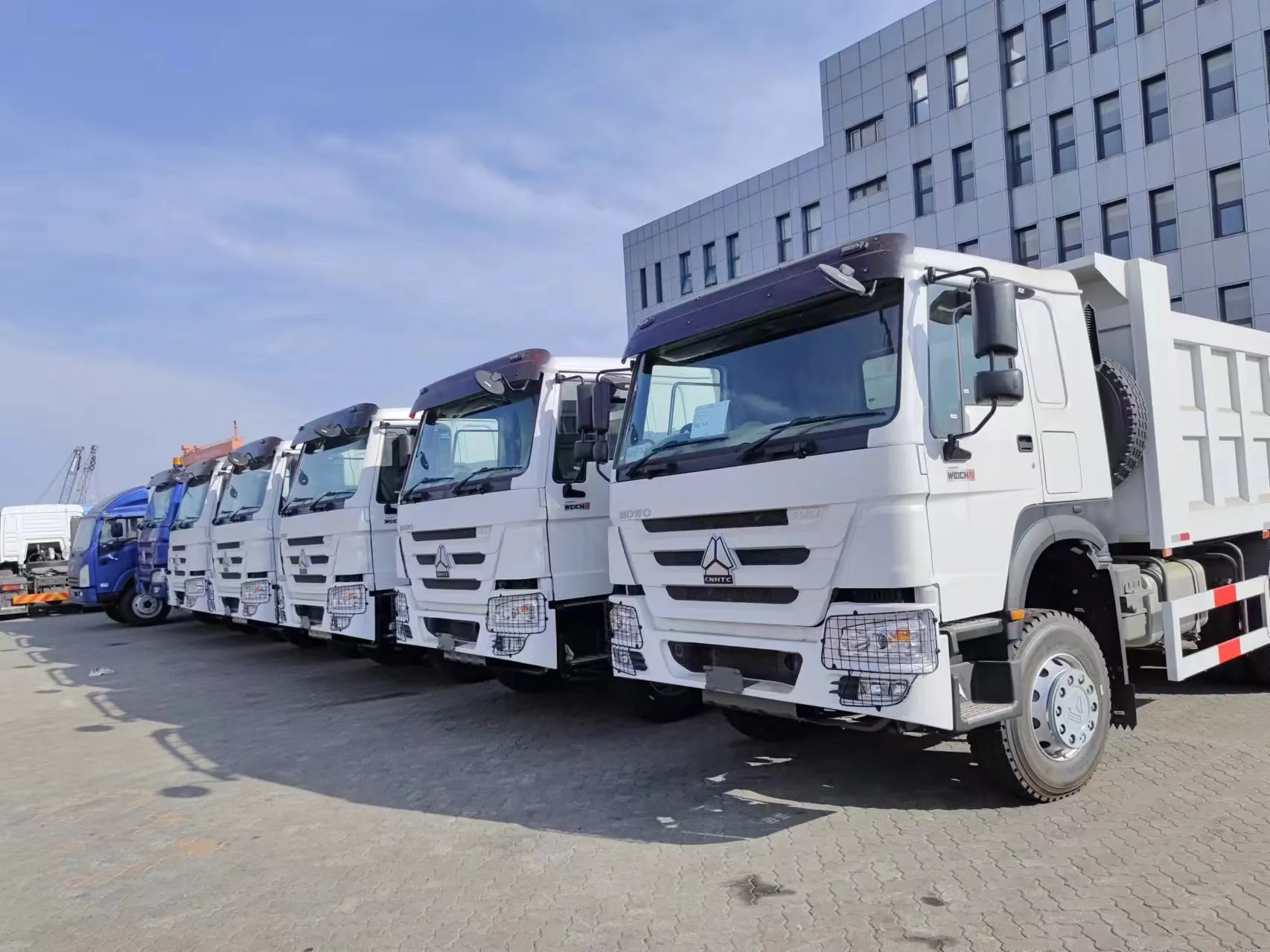 SINOTRUK HOWO 6*4 DUMP TRUCKS  ARE READY FOR DELIVERY