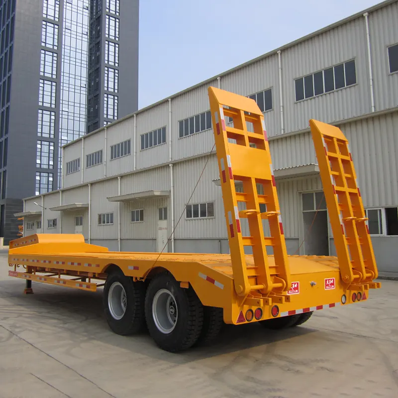 30-40 Tons 2 Axles Lowbed Semi Trailer with Rear Ramp - 3 