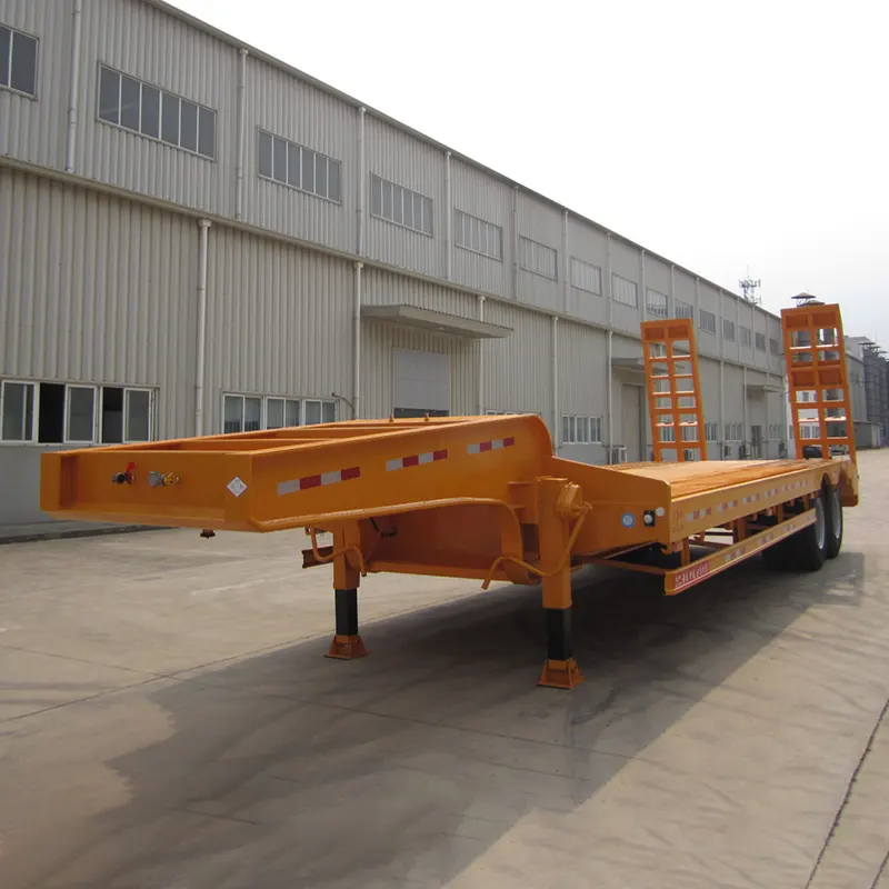 30-40 Tons 2 Axles Lowbed Semi Trailer with Rear Ramp