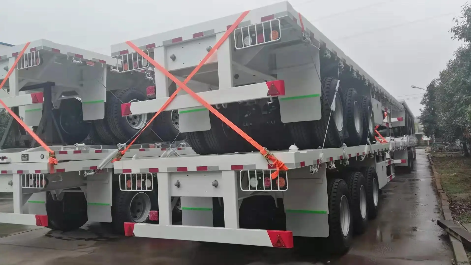 China 40ft 3 axles flatbed আধা ট্রেলার প্রস্তুতকারকের সরবরাহকারী রপ্তানিকারক দেশ