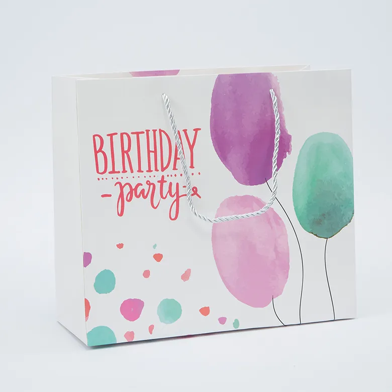 Sacola de presente de papel para embalagem de festa de aniversário