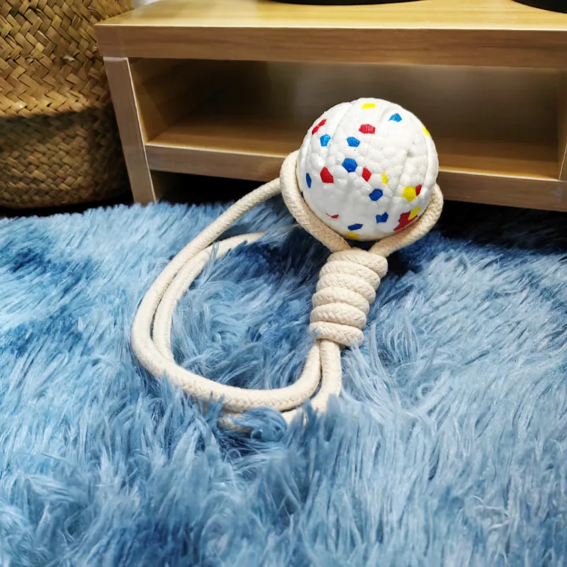 Интерактивна играчка за џвакање со јаже