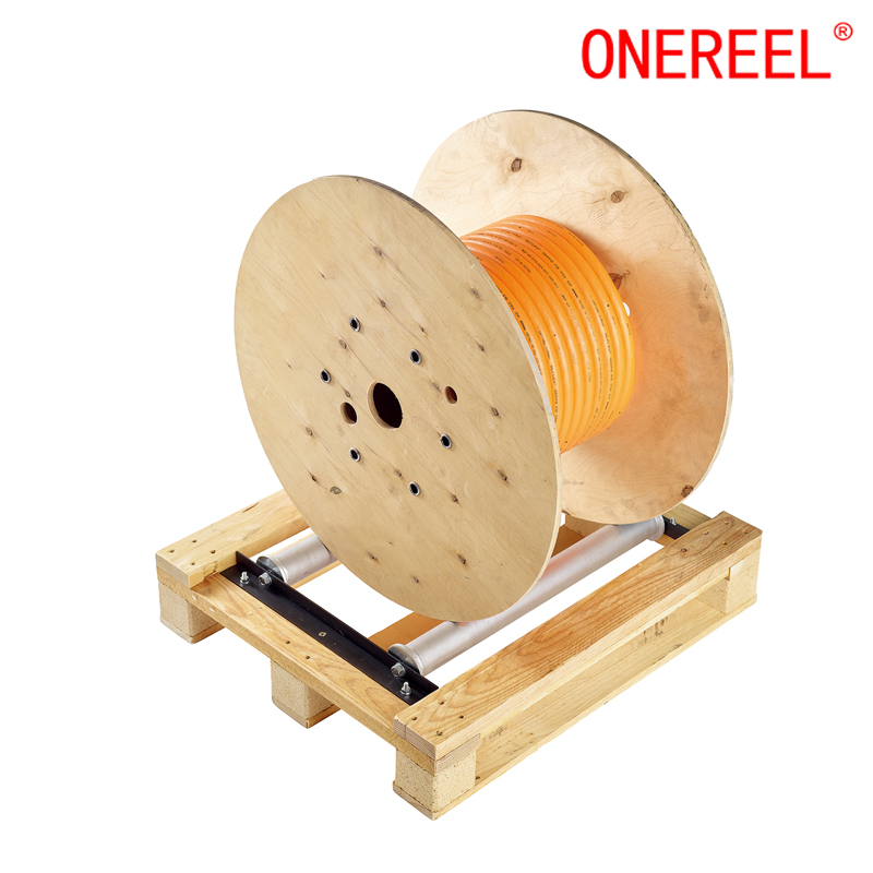 What Is the Function of the Cable Reel Pallet？ - News -Ningbo Onereel  Machine Co., Ltd