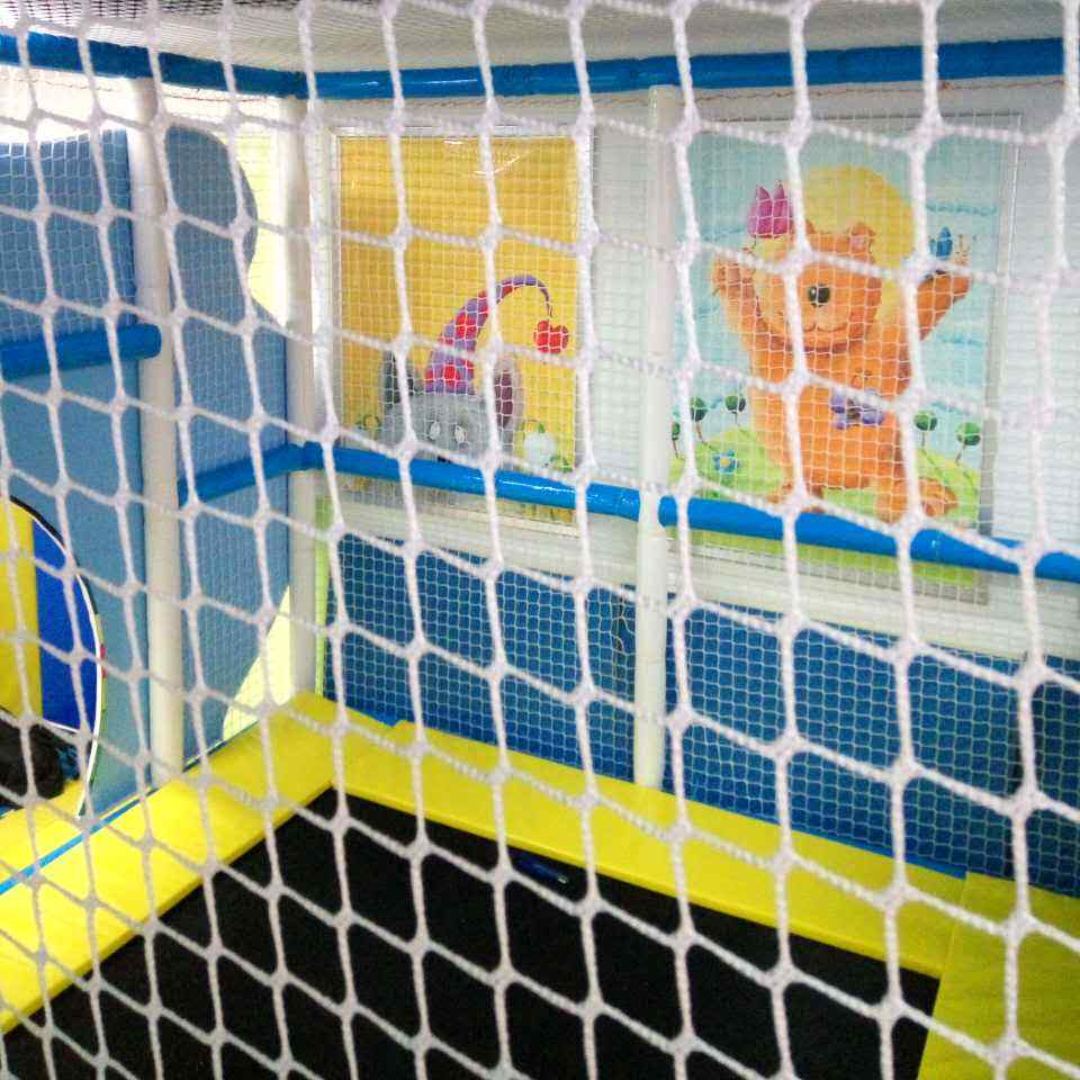 Zaščitna mreža za trampolin