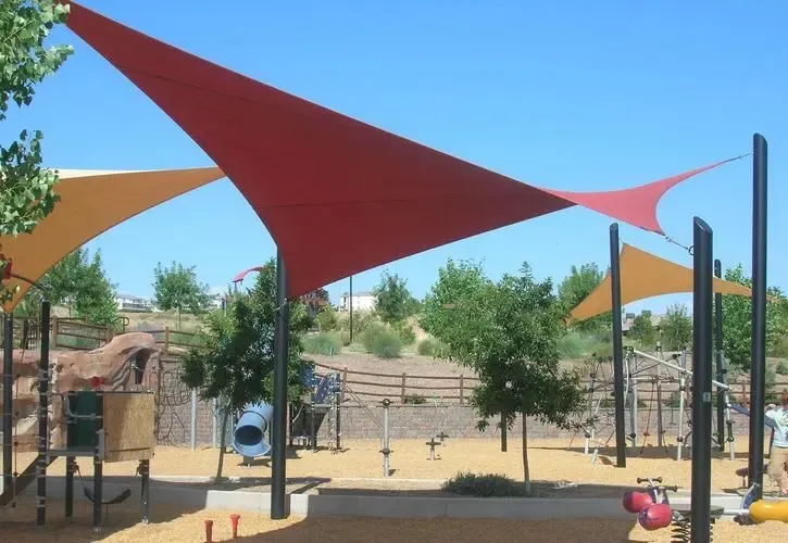 Toldo de vela para patio de recreo