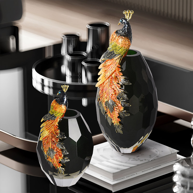 Peacock vase symbolizing wealth and auspiciousness