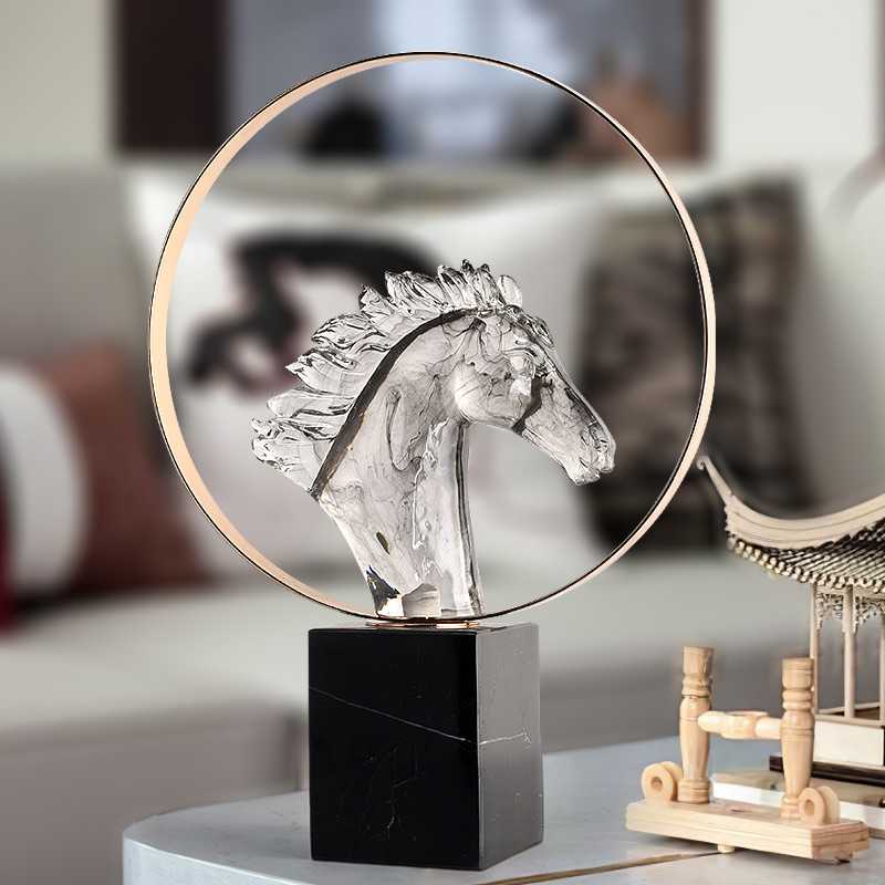 minimalist horse head ornament with marble craftsmanship and geometric design a stylish decorative piece