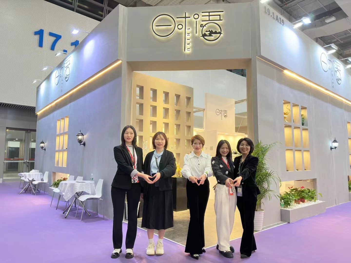 RUNDECOR Showcases at the 53rd China (Guangzhou) International Furniture Fair
