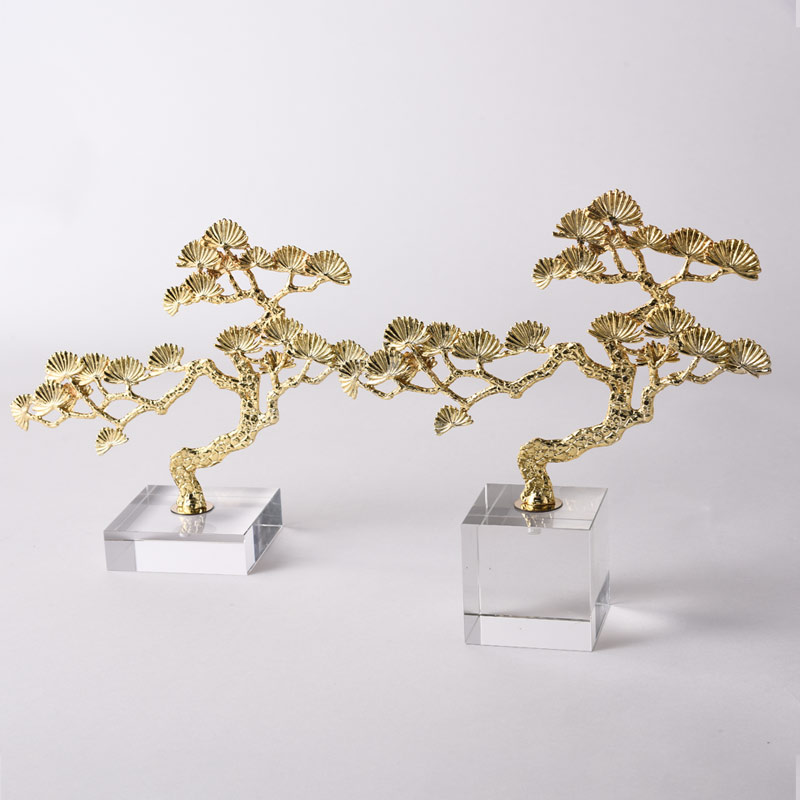 luxurious crystal ornament Pine-shaped metal handicraft