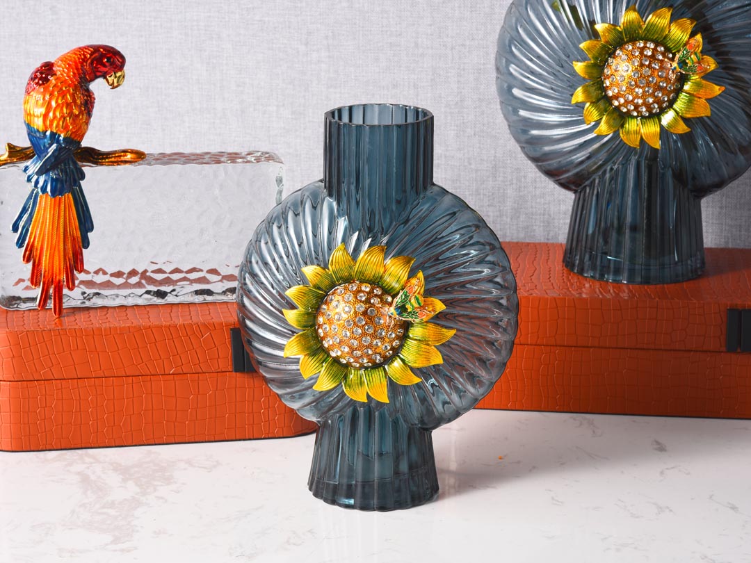 Blue Glass Vase Decor with Sunflower Decoration
