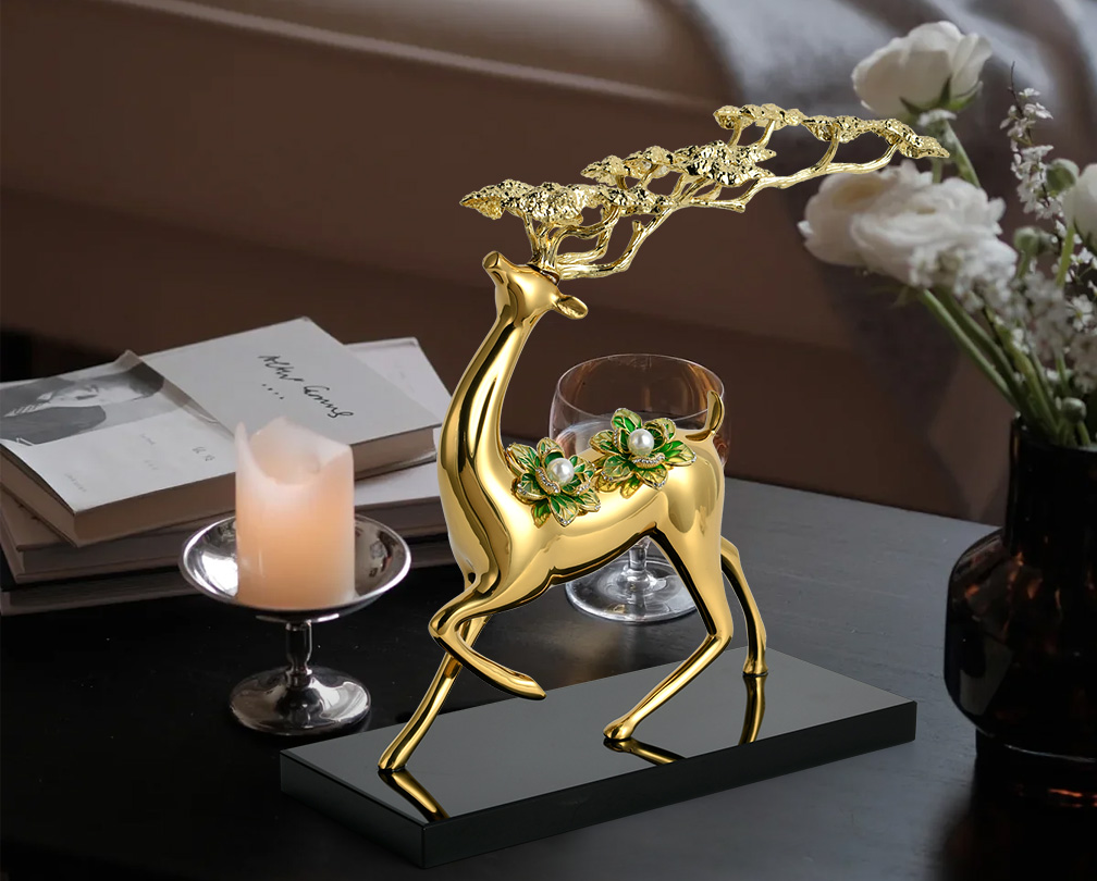 Copper deer ornaments, brass handicrafts, home decorations, office artworks