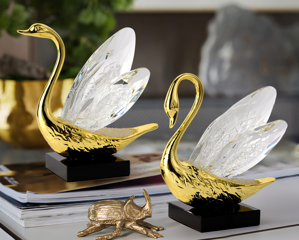 Crystal art piece, creative modern and luxurious home decoration piece swan ornament