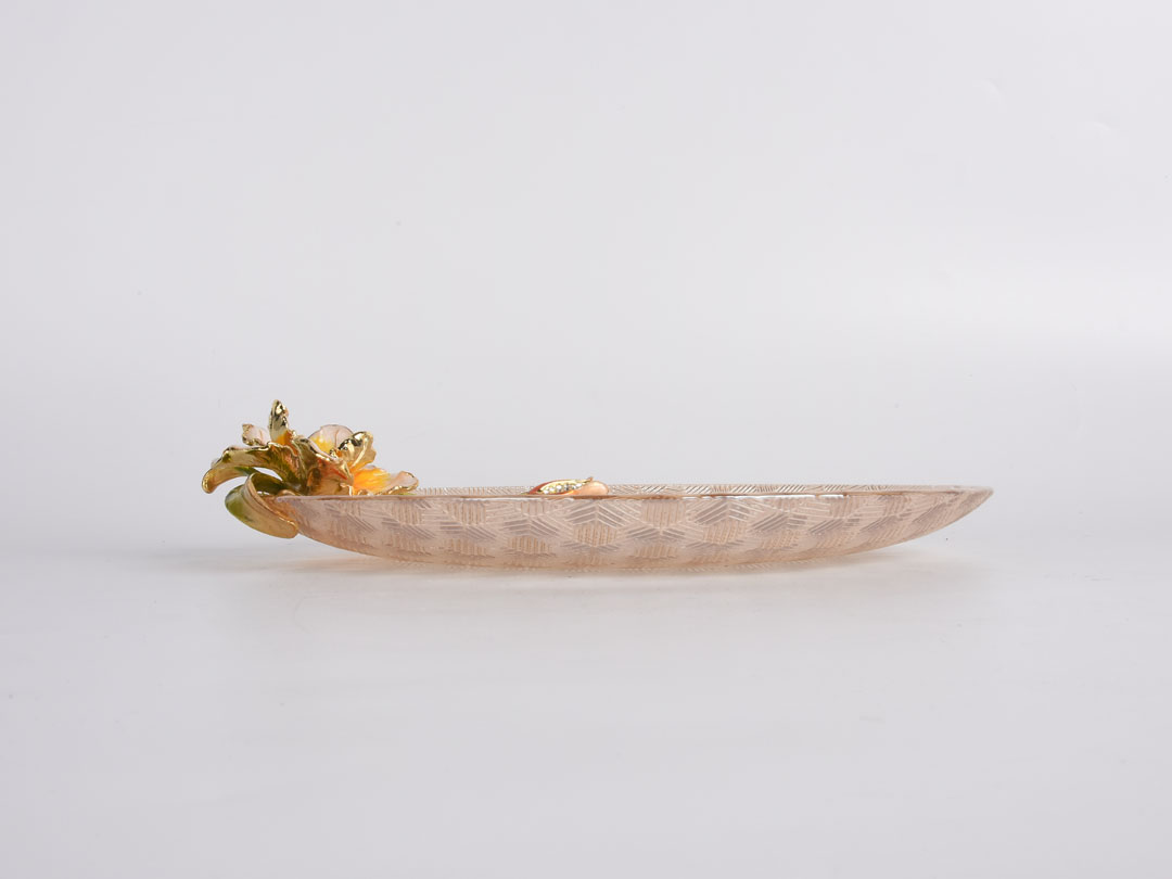 Auksinis apvalus gintaro spalvos stiklinis vaisių dubuo