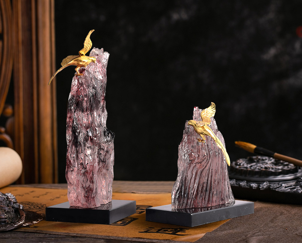 New Chinese-style light luxury decoration pieces made of marble and resin directly from the manufacturer