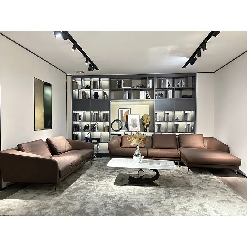 Mørkebrun moderne stue sofa