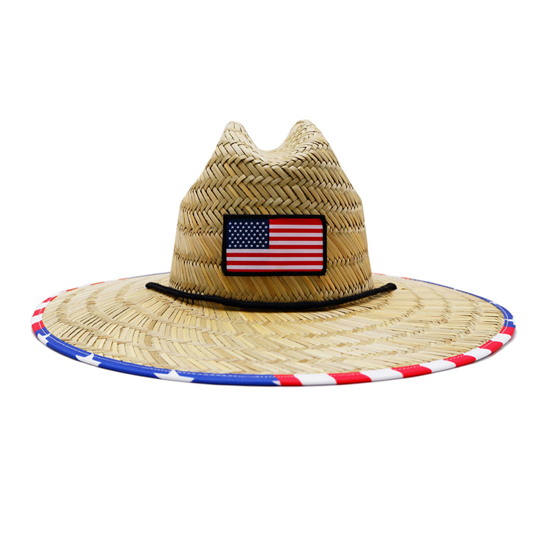 Cappello di paglia con bandiera americana