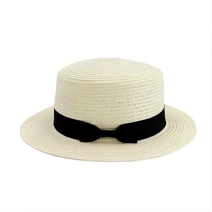 What Are the Advantages of the Boater Hat?