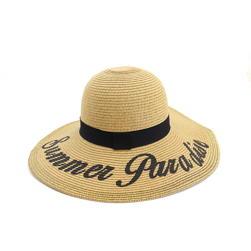 Crea il tuo cappello floscio con logo per la spiaggia