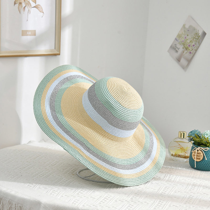 Tukkukauppa Lady's Elegant Stripe Floppy Beach Hat