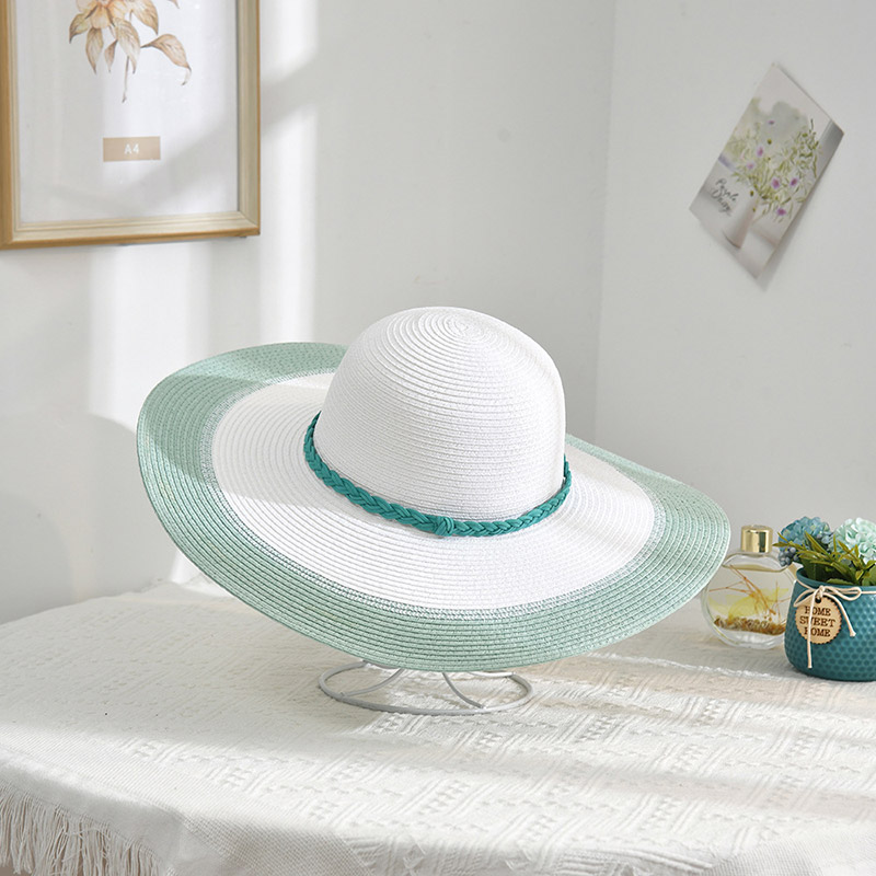 Cappello floscio personalizzato a tesa larga a righe da spiaggia