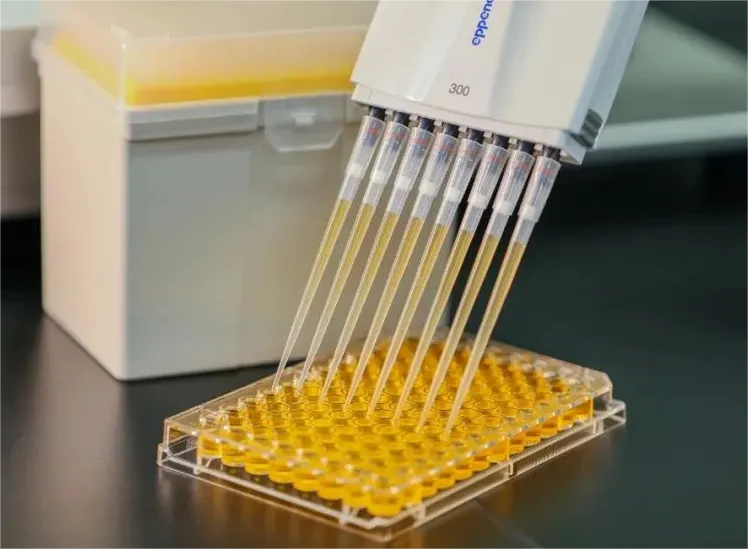 Wéi wielen ech e Universal Pipette Tipp?