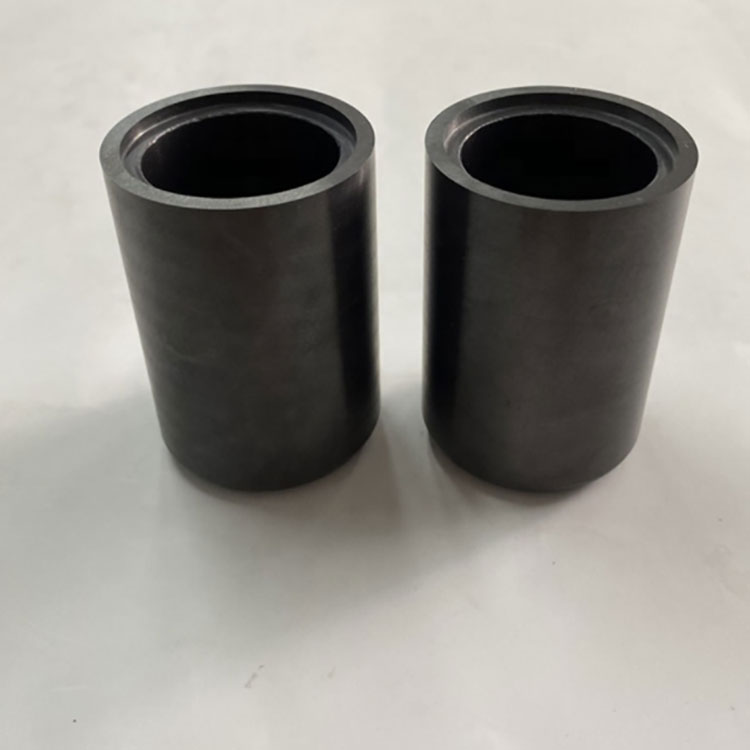 Silicon Nitride Forming Roller