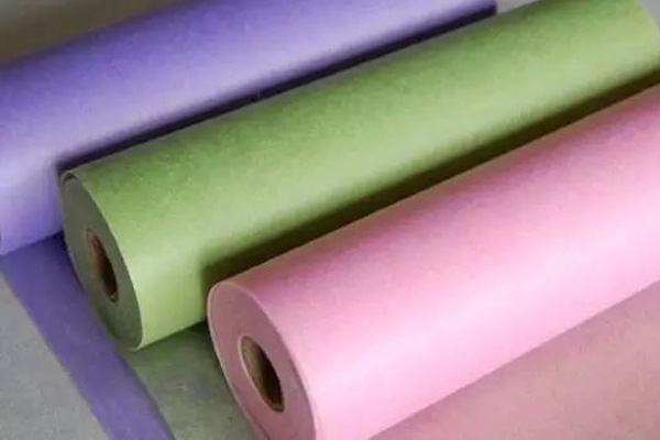 What is the difference between non-rubber cotton and non-woven fabric
