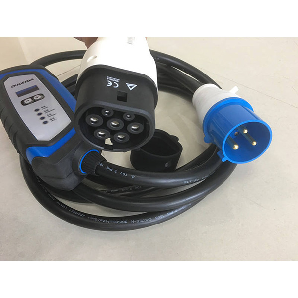 32A Adjustable Current Type 2 Evse Charger with CEE 3 Pin Plug