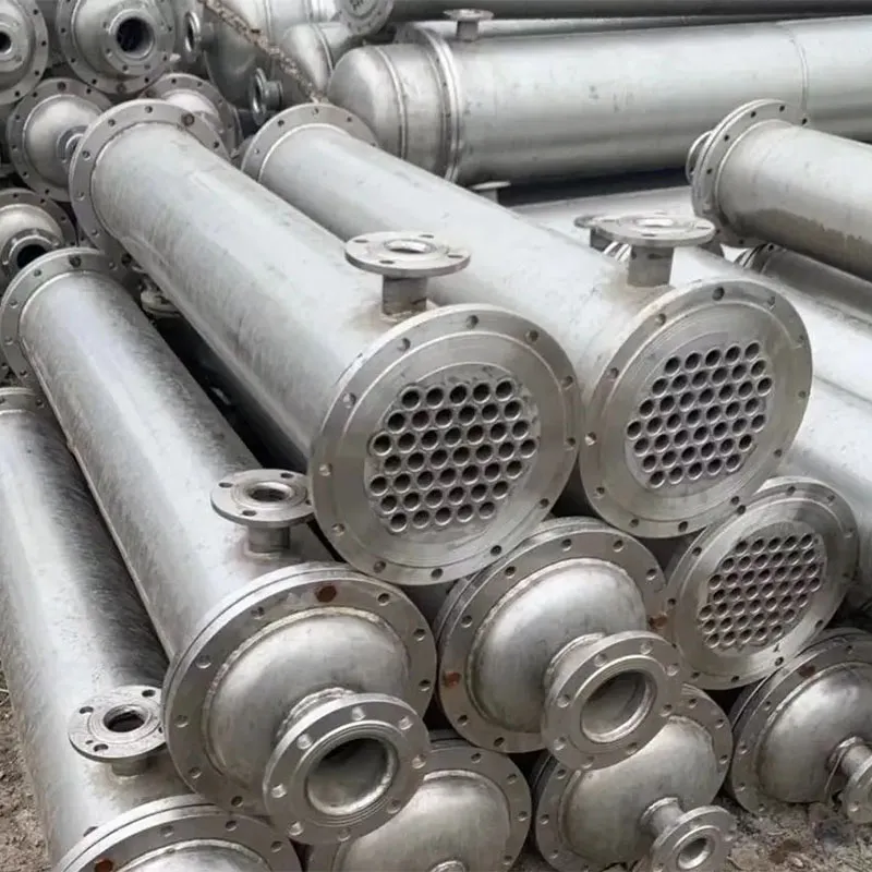 Vertikal Shell lan Tube Heat Exchanger