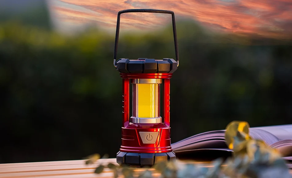 Ano ang mga katangian ng magandang camping lamp?
