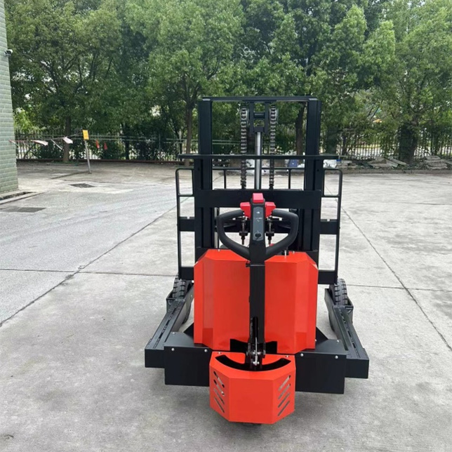 Ang All-ground Type Electric Reach Stacker Walkable Driving